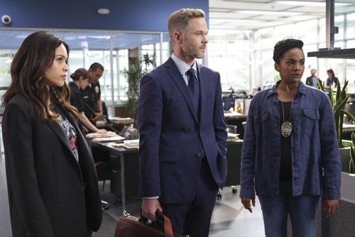 The Rookie Recap 10/09/22: Season 5 Episode 3 “Dye Hard”