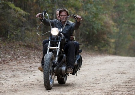 The Walking Dead Season 2 Episode 13 ‘Beside the Dying Fire’ Finale Wrap-Up