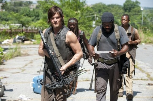 The Walking Dead Season 4 Episode 5 “Internment” Sneak Peek Video & Spoilers