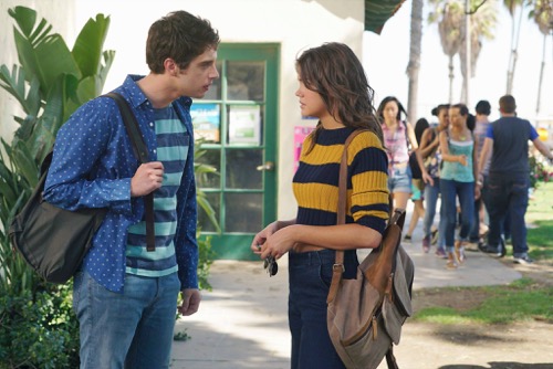 The Fosters Recap 2/1/16: Season 3 Episode 12 “Mixed Messages”