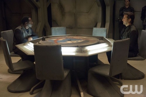 The 100 RECAP 6/4/14: Season 1 Episode 12 “The Grounders, Part 1”