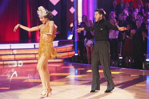 Zendaya Dancing With the Stars Waltz Video 4/1/13