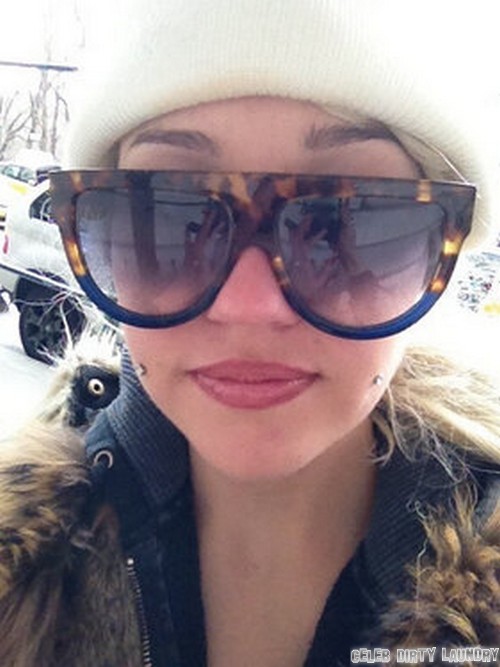 Amanda Bynes Skips Court Appearance – Still Lost In Space? (PHOTOS)