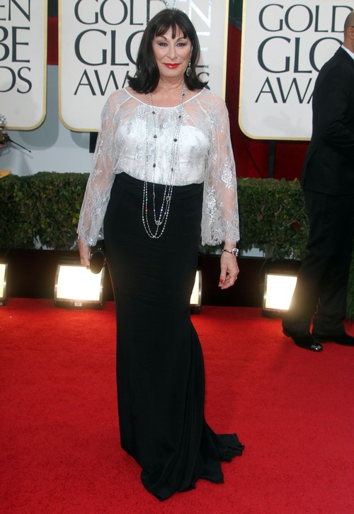 Anjelica Huston Dying to Be Cast On Downton Abbey – Possible Season 5 Role?
