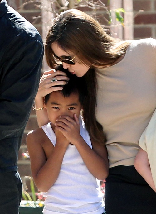 Angelina Jolie Plans Move To London For Major UN Appointment: Brad Pitt Fights To Keep Kids In Los Angeles