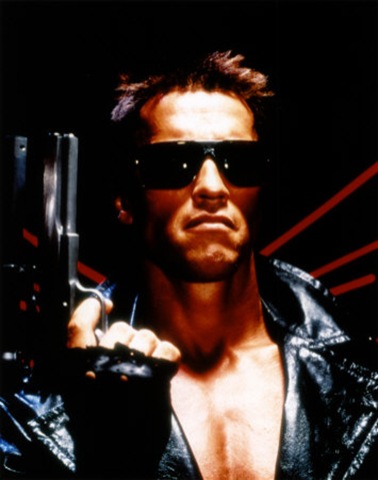 Arnold Swarzenegger Signs Up For Next Terminator Flic – ‘I’ll Be Back’ For Real!