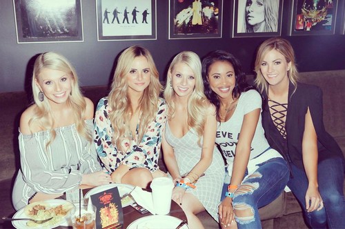 The Bachelor 2016 Spoilers: Women Tell All – Ben Higgins Explains Loving Two Women, Caila Quinn Discusses Elimination