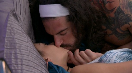 Big Brother 17 Spoilers: Austin’s Ex-Girlfriend Jen Dumps BB17 Houseguest – Posts Furious Letter Over Liz Showmance