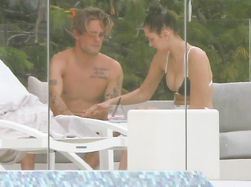 Bella Hadid Flirting With Mystery Man: Cheating on The Weeknd In St Barts?