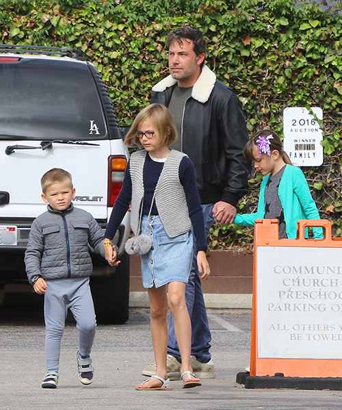 Jennifer Garner, Ben Affleck Shocked Over Brad Pitt & Angelina Jolie Divorce: Work Out Problems For Sake Of Family And Careers?