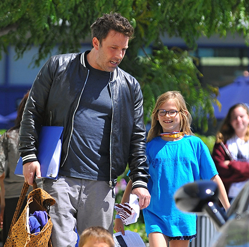 Jennifer Garner Ices Ben Affleck Divorce – Controls Estranged Husband To Better Career And Family But Refuses To Sleep With Him?