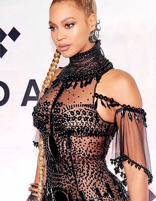 Jay-Z, Beyonce Distance Themselves From Kanye West After Attack: Bey Happy To Be Rid of Kim Kardashian?