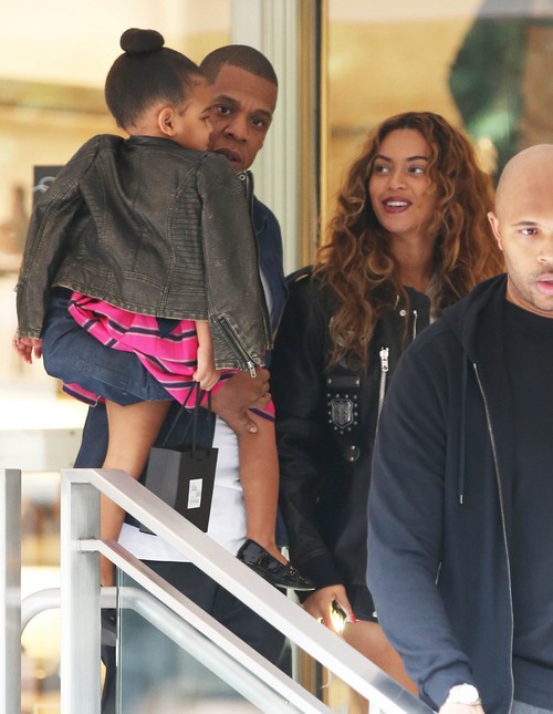 Beyonce Divorce: Attends Solange Wedding Rehearsal Dinner Without Jay-Z, Couple Fighting Again?