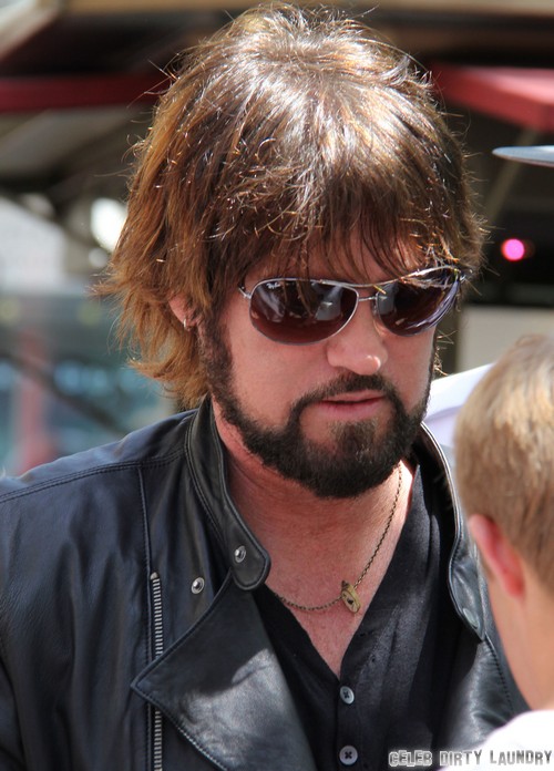 Miley Cyrus Drags Father Billy Ray Cyrus Into Therapy For Cheating and His Sex Addiction