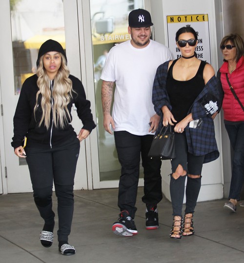 Rob Kardashian Fears Blac Chyna’s Baby May Not Be A Kardashian: Demands Paternity Test?
