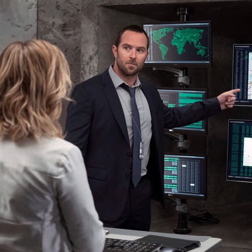 Blindspot Recap – Jane Gives Roman the ZIP: Season 2 Episode 9 “Why Let Cooler Pasture Deform”