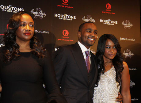 Bobbi Kristina Brown Has Major Drinking Problem: Needs Help Fast, Says Family!