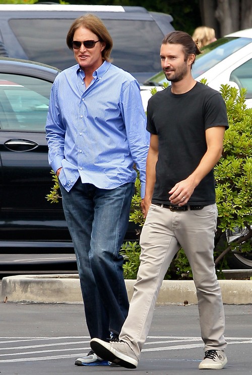 Kim Kardashian and Brandon Jenner Kiss and Make-Out: Brody Reveals Family Secrets