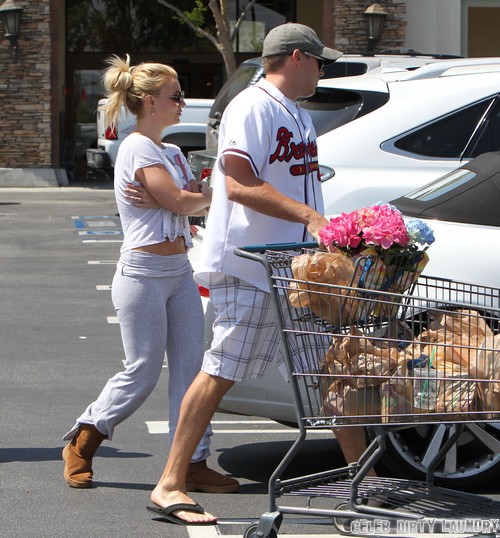 Robin Thicke And Britney Spears Hooked Up – All The Details