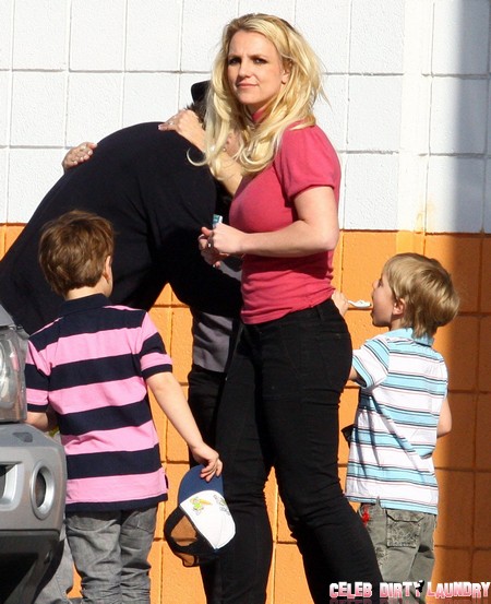 Report: Britney Spears Children Sad and Neglected – All She Cares About Is The X-Factor USA