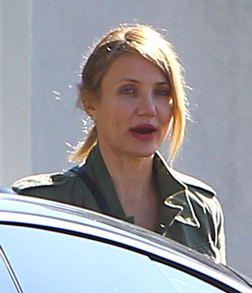 Cameron Diaz Pregnant – Hiding Pregnancy With Benji Madden and Avoiding Alcohol