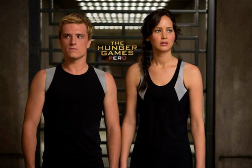 The Hunger Games: Catching Fire Movie Review – Epic In Scope, Action, And Emotion