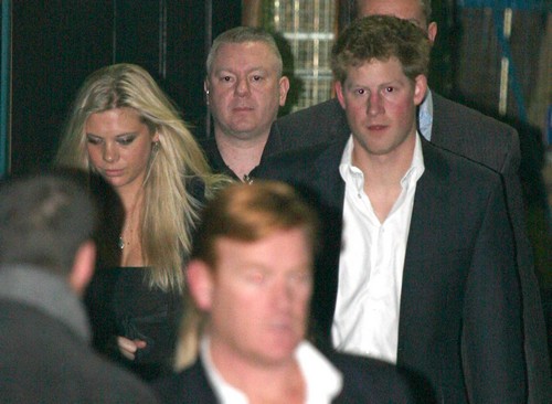 Prince Harry and Chelsy Davy Hook-Up, Dating Again: Reunite At Henry van Straubenzee Memorial Service?