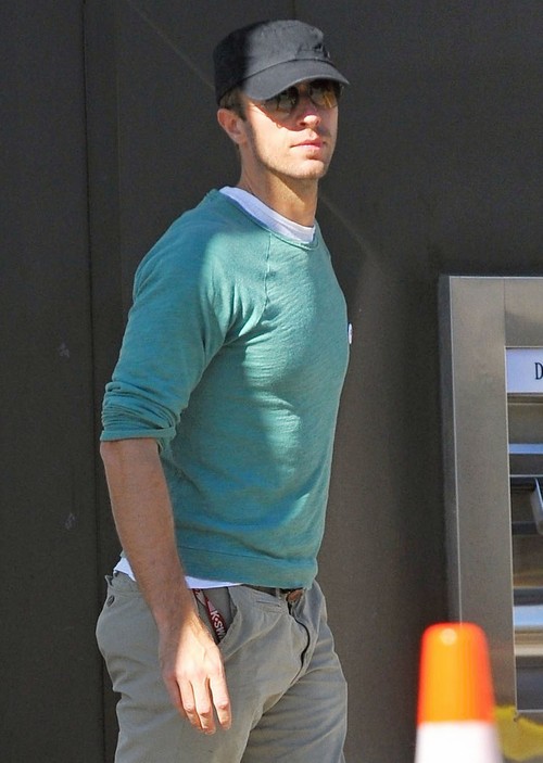 Jennifer Lawrence and Chris Martin Public Partying At Harry Styles Birthday Bash – Message To Gwyneth Paltrow?