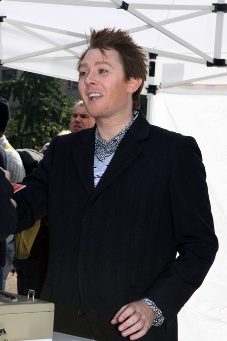 Clay Aiken’s Congressional Opponent Keith Crisco Dies in Tragic Falling Accident Inside North Carolina Home!