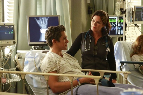 Code Black Recap 11/23/16: Season 2 Episode 8 “1.0 Bodies”