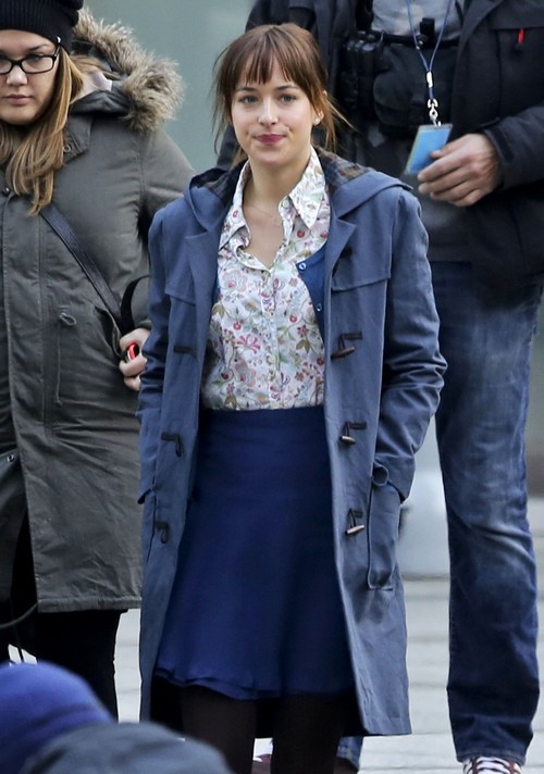 Dakota Johnson Regrets Fifty Shades of Grey Movie Role – Will She Be the Next Person to Quit? (PHOTOS)