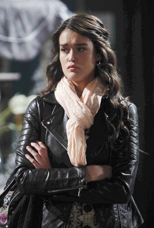 ‘Days of Our Lives’ Spoilers: JJ and Paige Finally Make Love, Melanie Meets Resistance, Jennifer and Daniel End Friendship