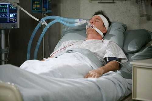 Days of Our Lives Spoilers: Will Theresa Kill John Before He Reveals Brady Is Innocent, Now That He’s Awake and Speaking?