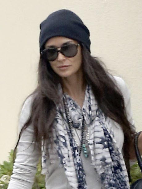 Demi Moore Obsessed with Making Ashton Kutcher Jealous — But He Could Care Less!
