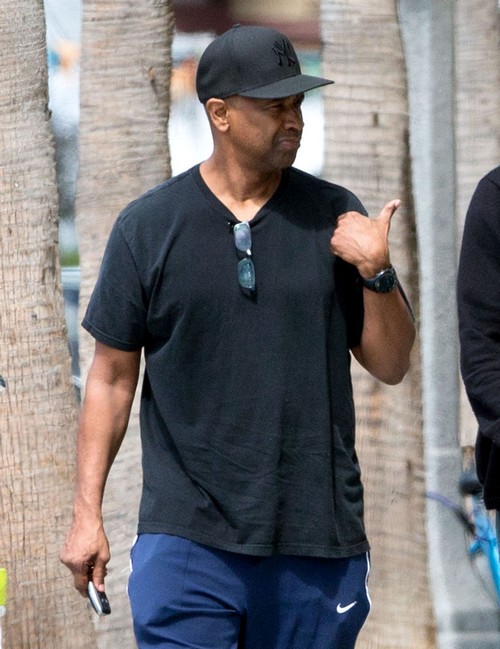 Denzel Washington Rehab Detox After Drunk Vacation: Pathetic Substance Abuser or Typical Hollywood Hedonist?