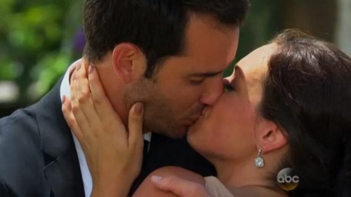 Desiree Hartsock Bored and Disgusted With Chris Siegfried – Regrets Engagement and Dreads Marriage