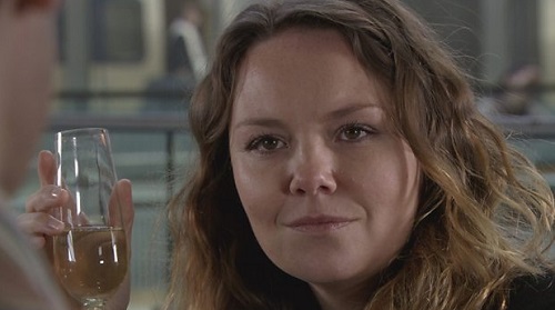 ‘EastEnders’ Spoilers: Mick Carter Learns Queen Vic’s In Serious Trouble – Is Janine Butcher Returning To Walford?