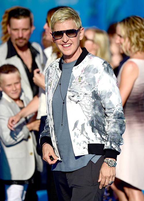 Ellen DeGeneres Seen Smiling, Not Wearing Wedding Ring Amid Divorce Rumors