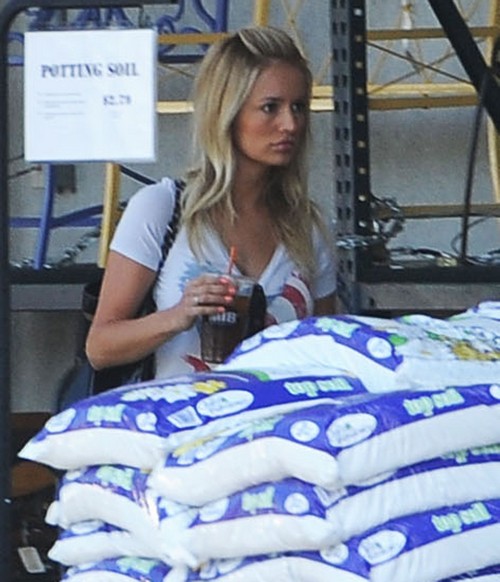 Emily Maynard Dating “Nick” – New Boyfriend Says He’s Embarrassed Of Reality Star’s Past