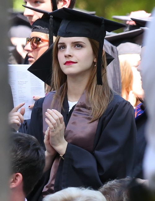 Kristen Stewart and Emma Watson Battle Rages: Both Star In Beauty and The Beast Movies