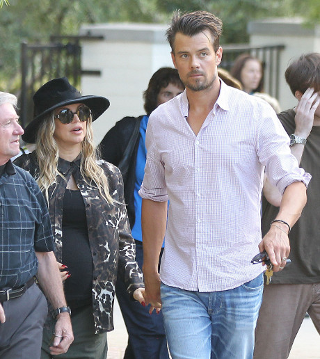 Fergie Gives Birth To 7 lb 10 oz Boy — Named Axl Jack Duhamel!