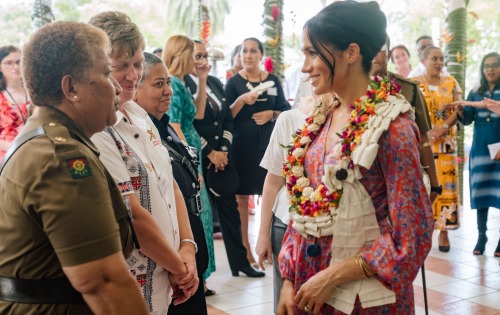 Meghan Markle’s Fiji Trip Cut Short Due To Security Concerns, Larger Than Expected Crowds