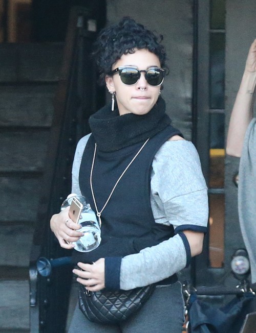 Robert Pattinson and FKA Twigs Have Dirty Explicit Conversation in Public?