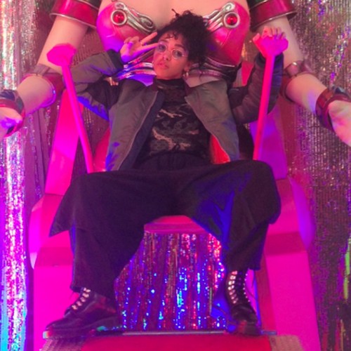 FKA Twigs Ridicules Kristen Stewart and Alicia Cargile Same Sex Dating Romance With Instagram Photo?