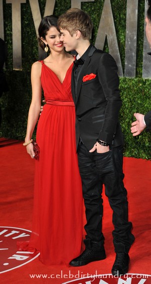 Puppy Lovers Selena Gomez And Justin Beiber To Record Together