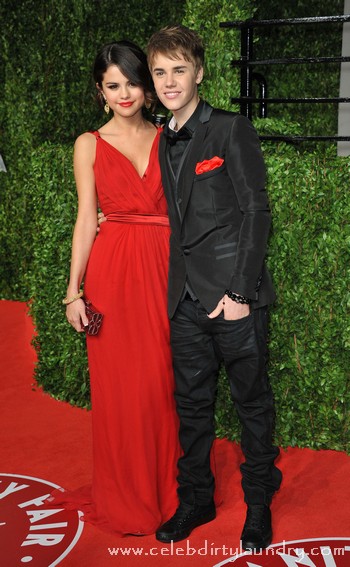 Selena Gomez confirms Justin Bieber relationship & Other Hanging Laundry