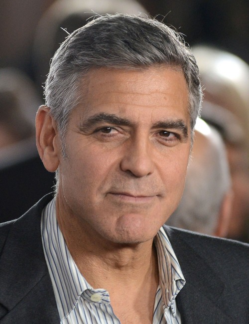 Julia Roberts And Sandra Bullock Fighting Over George Clooney’s Oscar Support