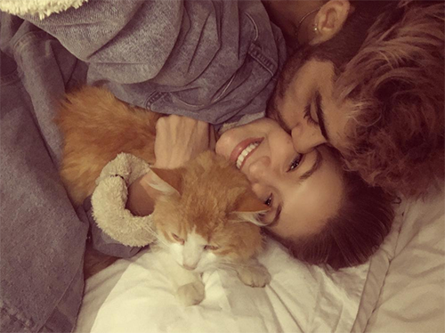 Gigi Hadid Fears Zayn Malik Will Leave Her Like He Did Perrie Edwards – ‘Pillowtalk’ Singer Unstable, Falling Out Of Love?