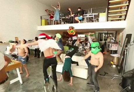 The Harlem Shake Takes the Internet by Storm: Psy’s Gangnam Style Already Dead?