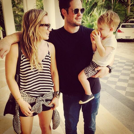 Hilary Duff And Mike Comrie Split Won’t Last – Reconciliation Is Imminent, Valentine’s Day Love Heals All Wounds! (PHOTO)